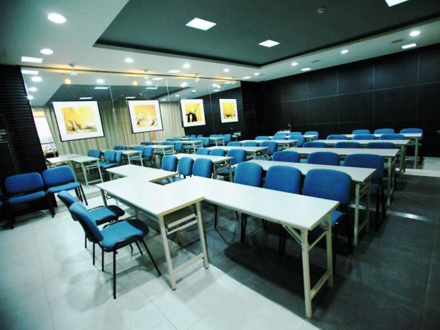 Jingjiang Inn Nanjing Qingliangmen Екстер'єр фото